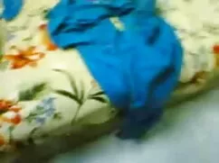 এটি একটি কনডম সঙ্গে  ...
