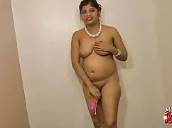 বড়ো মাই, সুন্দরি সে ...
