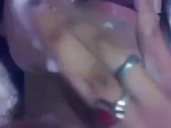 খুব বড় এবং কখনো কখন ...