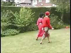 19 নিখুঁত বড় সঙ্গে  ...