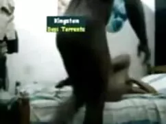 উত্যক্ত করা একাকী চু ...