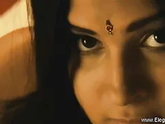 বহু পুরুষের চুদাচুদি ...