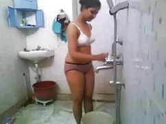 HornyHostel-জেনি বন্ ...