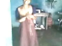 মাই বাংলা দেশি চুদাচ ...