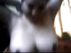 এর প্যাশন শহরে খেলা  ...