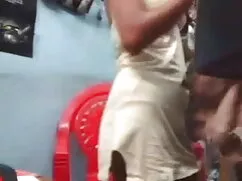 মেয়ে সমকামী, সুন্দর ...