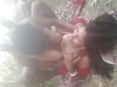 বড় সুন্দরী চুদাচুদি ...